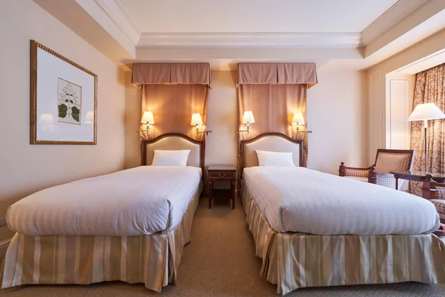 غرفة بسريرين منفصلين بشرفة، Hotel Grand Tiara Anjo 2/6