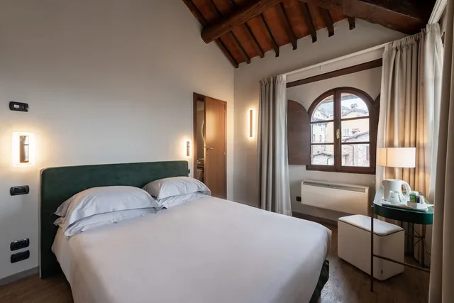 غرفة ديلوكس ركنية بسرير كوين بإطلالة على المدينة، Hotel Gattapone 3/6