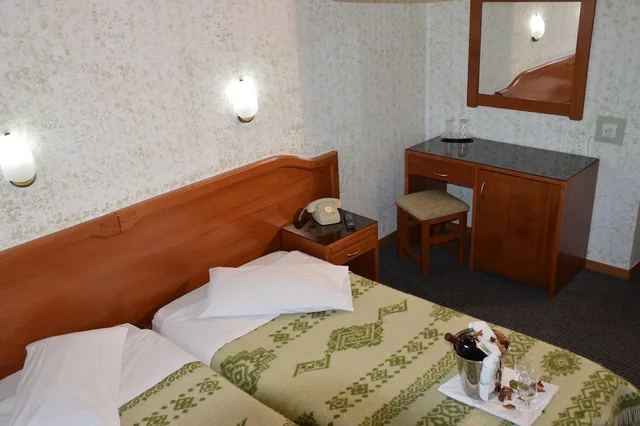غرفة بسرير مزدوج أو سريرين منفصلين بإطلالة على الجبل، Hani Zisi Hotel 5/7