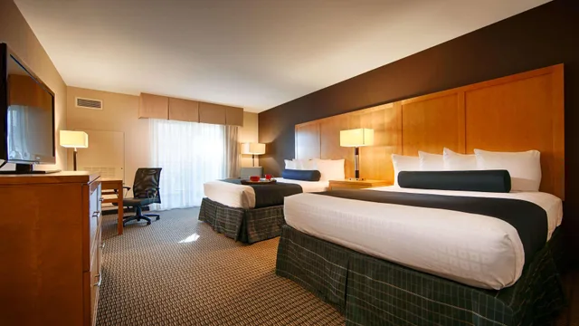 غرفة تُحدَّد حسب التوفر، Best Western Plus Marina Gateway Hotel 1/1