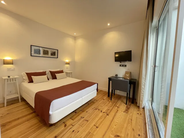 استوديو بسرير مزدوج بشرفة، MyStay Porto Centro 1/5