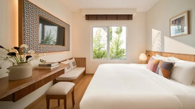 Garden, Sunshine, Twin Beds، Silverland Ben Thanh Hotel 6/10