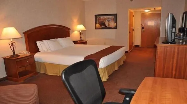 غرفة قياسية بسرير كينج، Ruidoso Mountain Inn 3/5