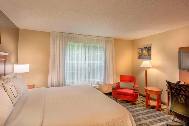 استوديو بسريرين كوين لذوي الإعاقة، Towneplace Suites By Marriott Baltimore Bwi Airport 2/5