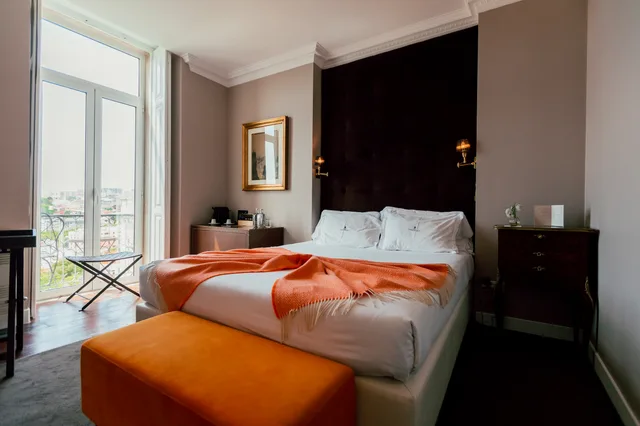 غرفة بسرير مزدوج بإطلالة على المدينة، Torel Palace Lisbon 1/2
