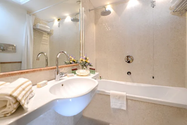 غرفة بسرير مزدوج، Ca Rialto House 6/7