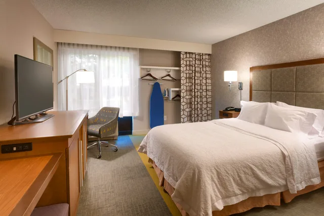 غرفة بسرير كوين لذوي الإعاقة، Hampton Inn Salt Lake City-Downtown 1/3