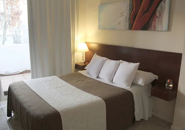 شقة بسرير مزدوج بشرفة مع أريكة، Uvas Apart Hotel 1/2