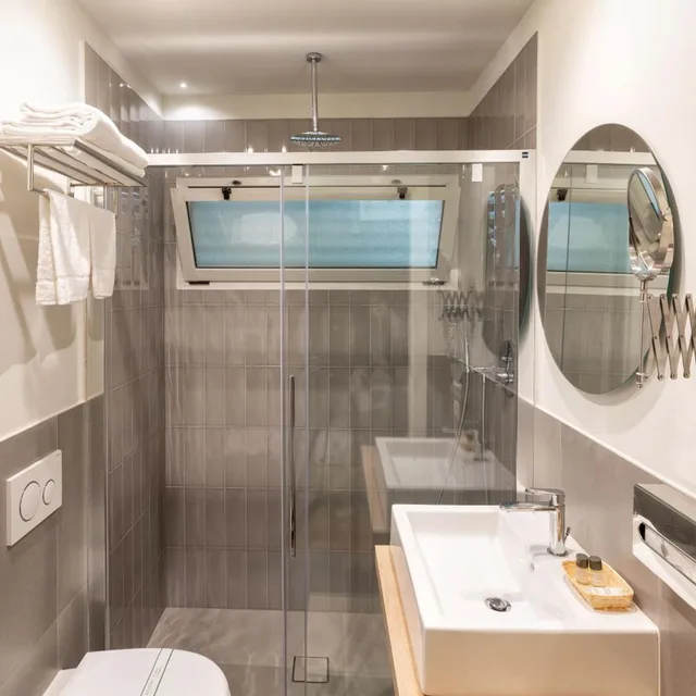 Room, Double or Twin Bed, Side Sea View، Hotel Gemma 10/10