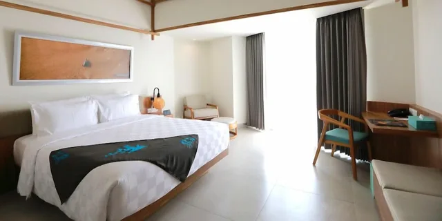 Petite, ILLIRA Hotel Banyuwangi 1/1