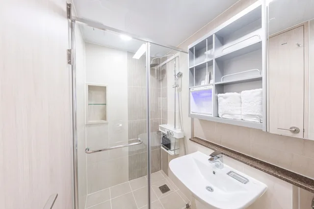 غرفة ديلوكس بسرير كوين، CENTUMMARK Hotel Yangyang 3/5