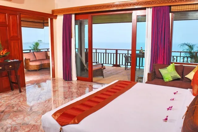جناح غراند بسرير كينج وسرير كوين بغرفة نوم واحدة بجاكوزي، Sandalwood Luxury Villas Koh Samui 5/7