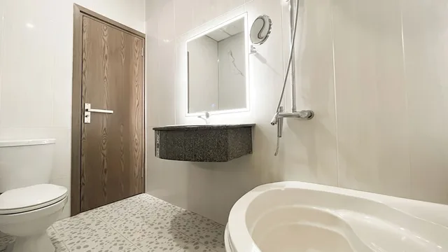 غرفة عائلية ثلاثية بسرير كوين وسرير فردي، A25 Hotel - 65G Nguyen Thai Hoc 8/10