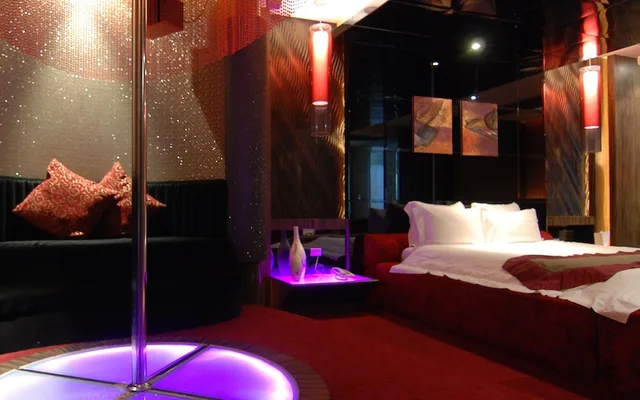 جناح فاخر بسرير كينج، Yes Motel City Resort Paradise 5/10
