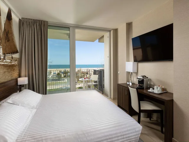 Privilege, Sea Front, Terrace، MERCURE RIMINI LUNGOMARE 1/7
