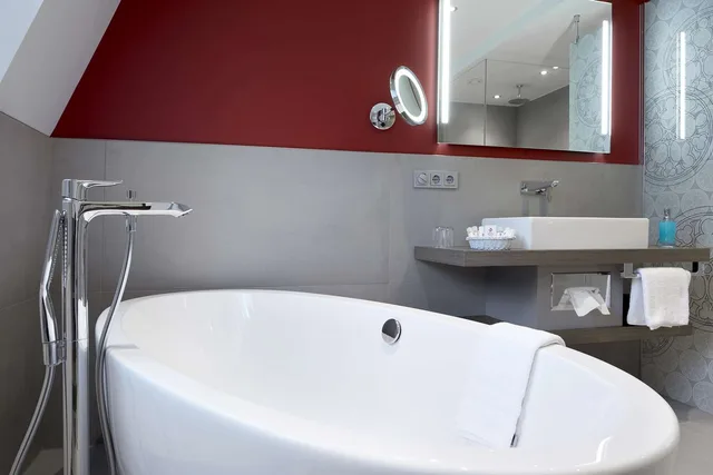 جناح كبير بسرير مزدوج بمنطقة جلوس، Best Western Plus Arosa Hotel 2/3