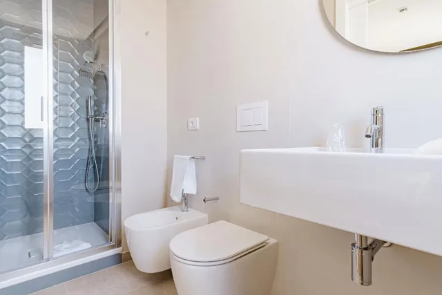 غرفة ديلوكس بسرير مزدوج، Boston Hotel Bari 2/2