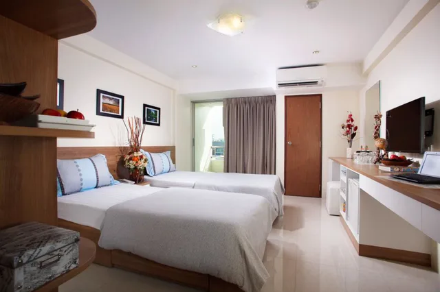 غرفة سوبيريور بسريرين منفصلين، Kc Place Srinakarin 1/3