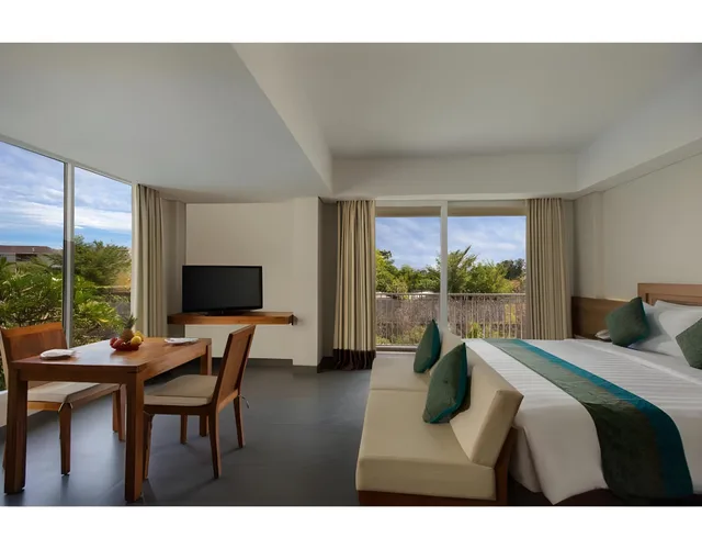 Plus, Premier, King Bed، Paragon Hotel Seminyak 2/2