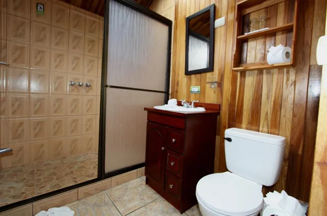 Deluxe, King Bed, Historias Lodge 2/2