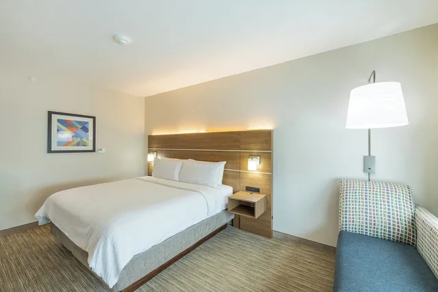 غرفة قياسية بسريرين كوين، Holiday Inn Express Suites Lindale 4/5