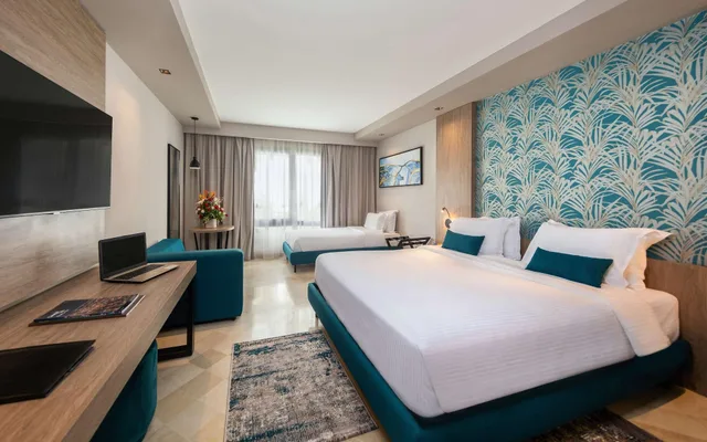Business, Multiple Beds، Golden Tulip el Mechtel 1/4