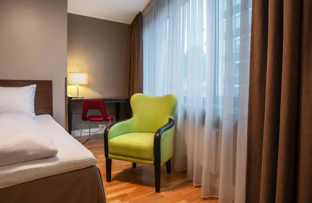 غرفة مفردة، Thon Hotel Slottsparken 1/2