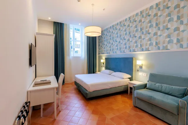 Standard, D'Amalfi Hospitality 1/1