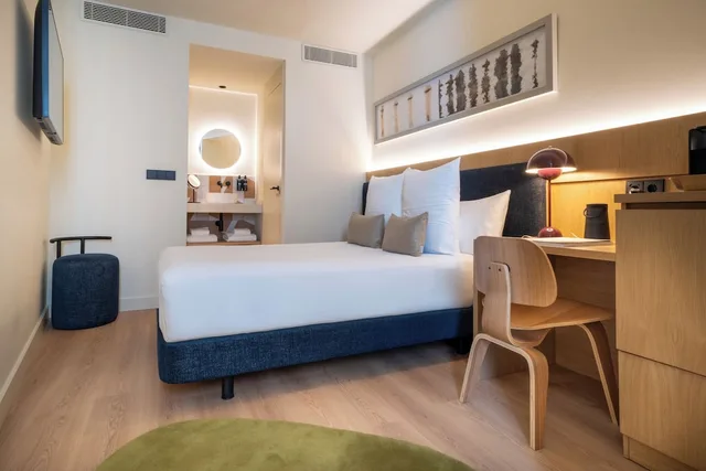 Boutique, Queen Bed، Ocean Drive Sevilla 1/6