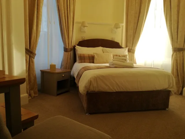 غرفة بسرير مزدوج بإطلالة على الحديقة، Lubnaig Guest House 1/6