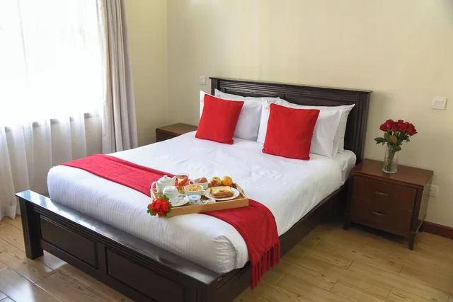 غرفة تنفيذية بسريرين كوين بغرفتي نوم، FEDHA RESIDENCES 3/10