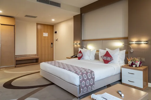 Junior Suite, King Bed, PrideInn Azure Hotel Nairobi Westlands 3/10