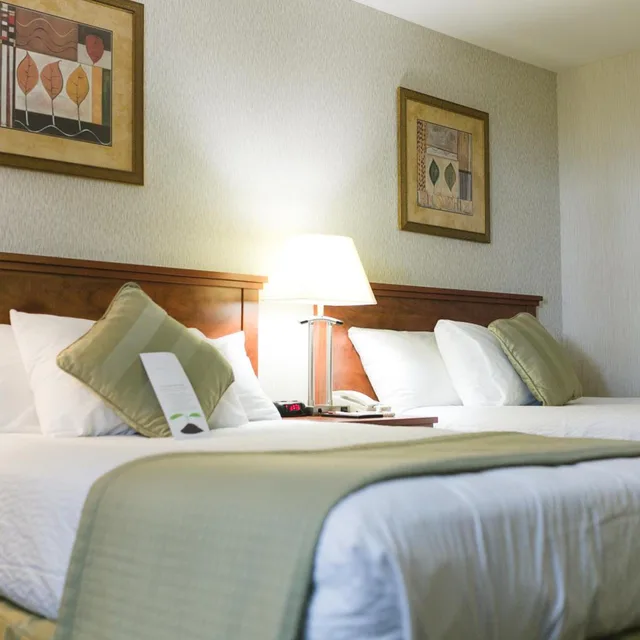 غرفة بسرير مزدوج، Victoria Inn Flin Flon 3/7