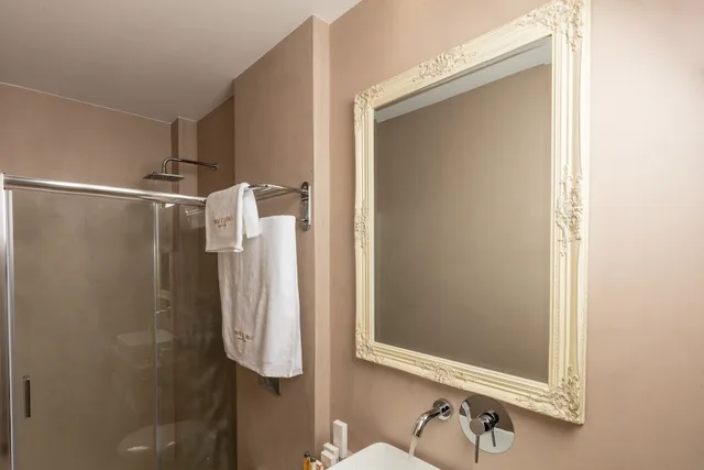 جناح ديلوكس بسرير كينج مع أريكة، Athens Mansion Luxury Suites 9/10