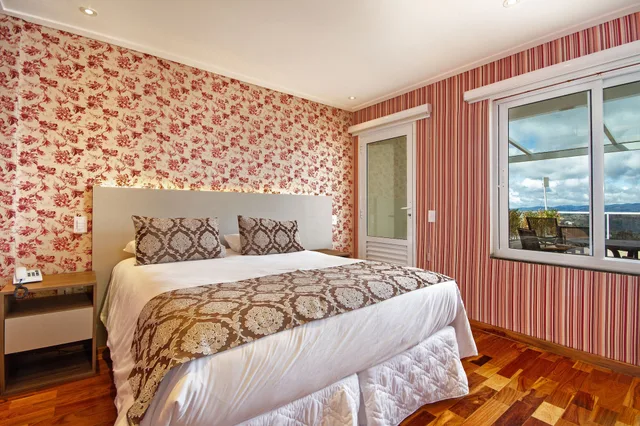 Bella, Family, King and Twin Beds, Mountain View، Chris Park Hotel 3/10