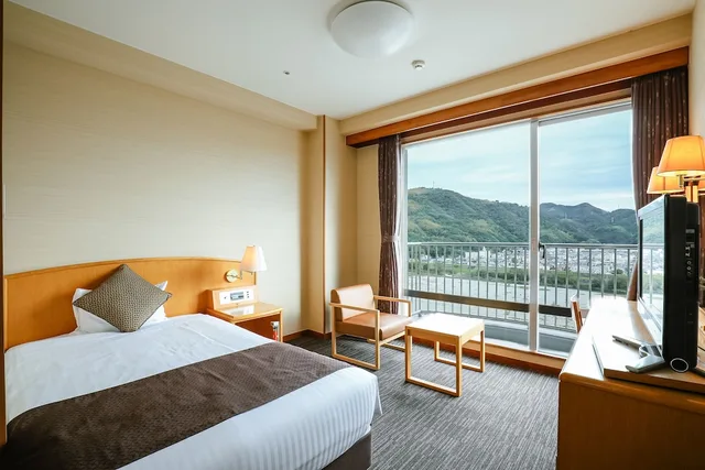 Semi Room, Single Bed, Bathtub، Kamenoi Hotel Kochi 1/5