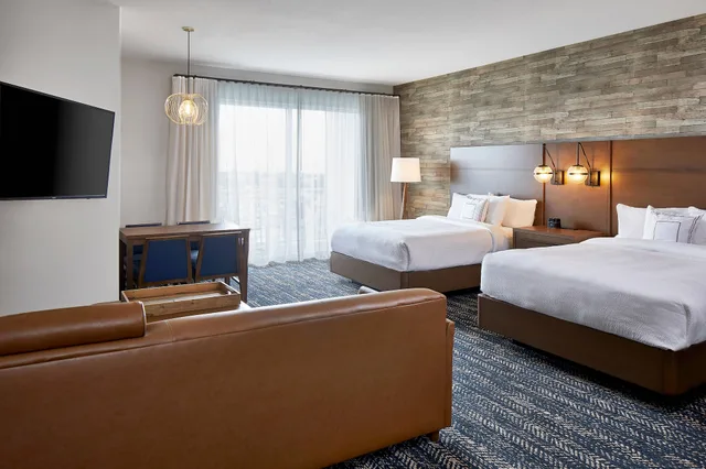 studio, multiple beds, balcony، Residence Inn St. Petersburg Tierra Verde 1/9