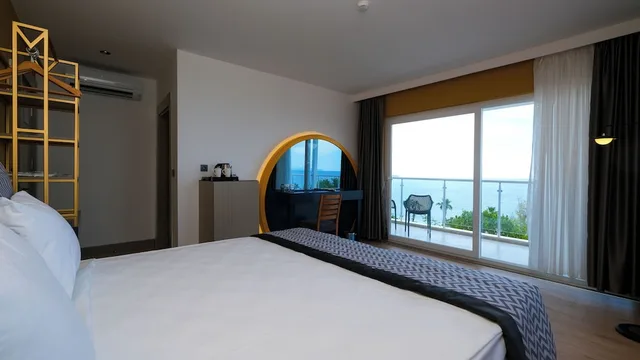 جناح بسرير مزدوج بشرفة، Sea City Devran Hotel & Spa 1/3