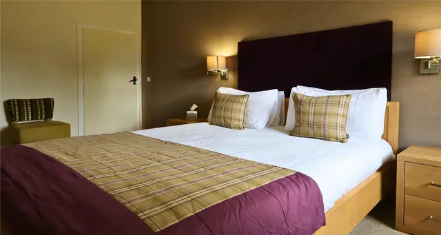 Room, Double Bed, West Wing, Annex، Walworth Castle Hotel, BW Signature Collection 2/2