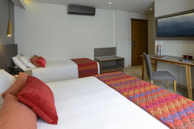 Stilo, Triple, 1 Double and 1 Single Bed، Laghetto Stilo Centro Hotel 6/9