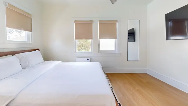 جناح بسريرين كوين وسرير كوين بغرفتي نوم بمطبخ، Ocean Breeze Hotel 2/10