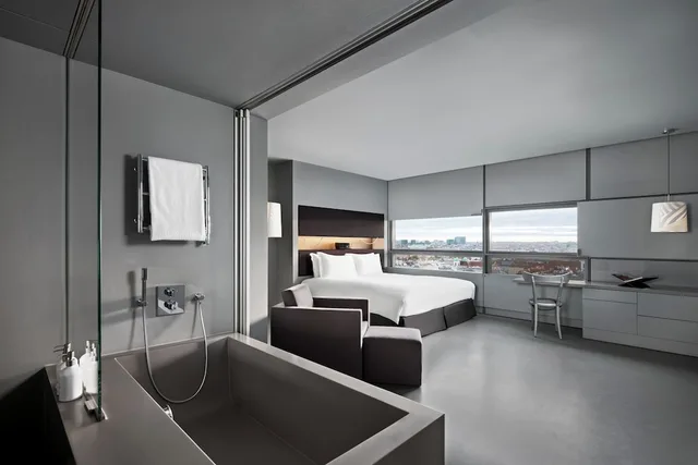 Executive, Suite, King Bed, Cathedral View، SO Vienna Hotel 10/10