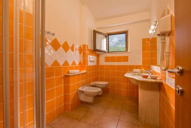 غرفة كلاسيكية بسرير مزدوج بإطلالة على الجبل، Brancamaria 10/10