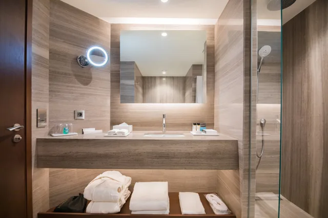 جناح بسرير كوين بشرفة بغرفة نوم واحدة، Intercontinental Lisbon 4/5