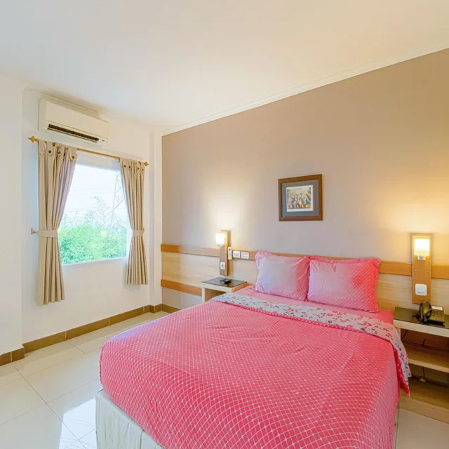 Deluxe, Double Bed, Citrus House Com Bogor 2/9