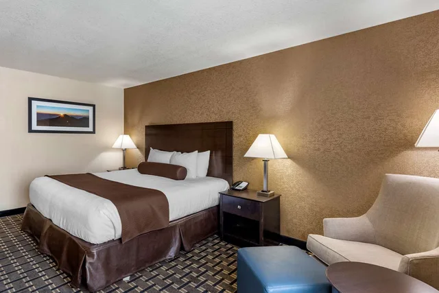 غرفة بسرير كوين، Best Western Plus Las Vegas West 4/5