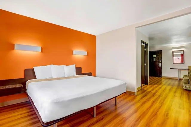 غرفة قياسية بسرير كينج لذوي الإعاقة، Americas Best Value Inn Apache Junction 2/5