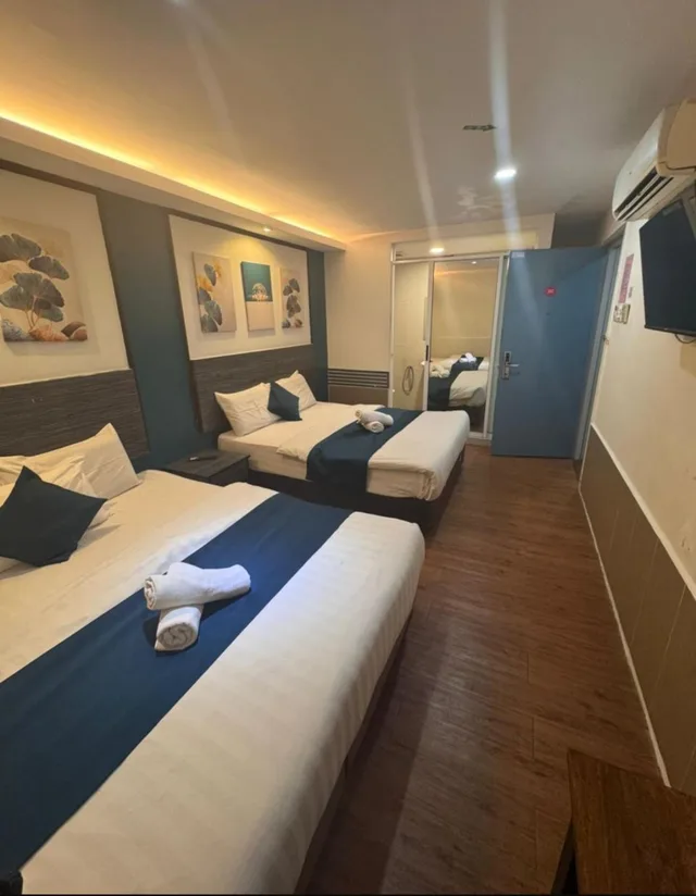 غرفة ديلوكس بسرير كينج، My Home Hotel Pekeliling 3/3