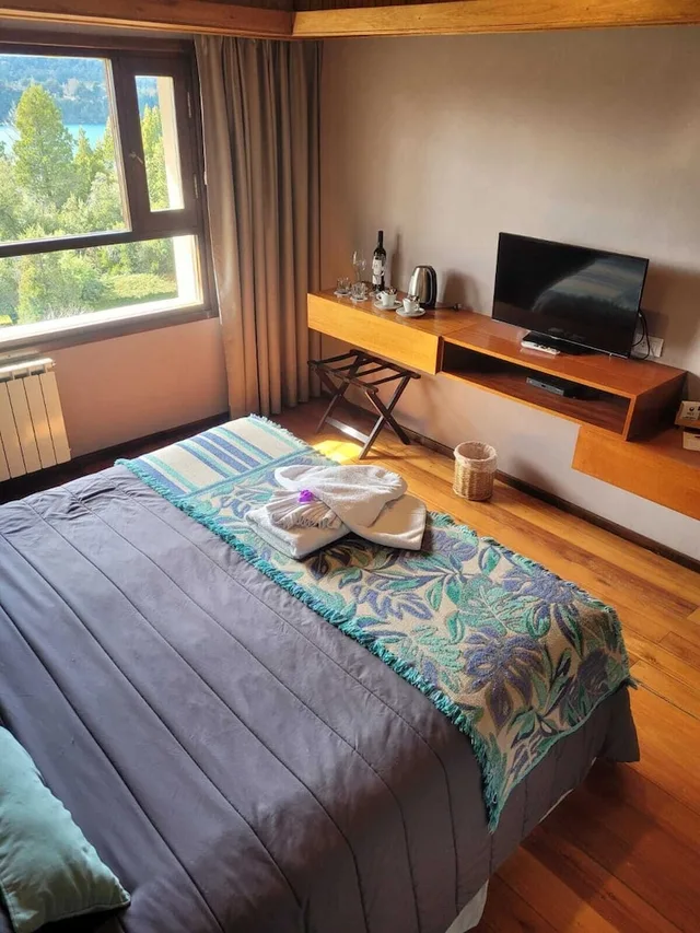 جناح بسرير كينج، Boutique Hotel And Cabanas Bosque de Nahuel 3/5