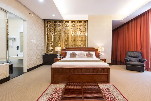 جناح رئاسي بسرير كينج، Merlynn Park Hotel 1/9